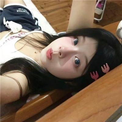 32颗药丸：我姐姐的自杀